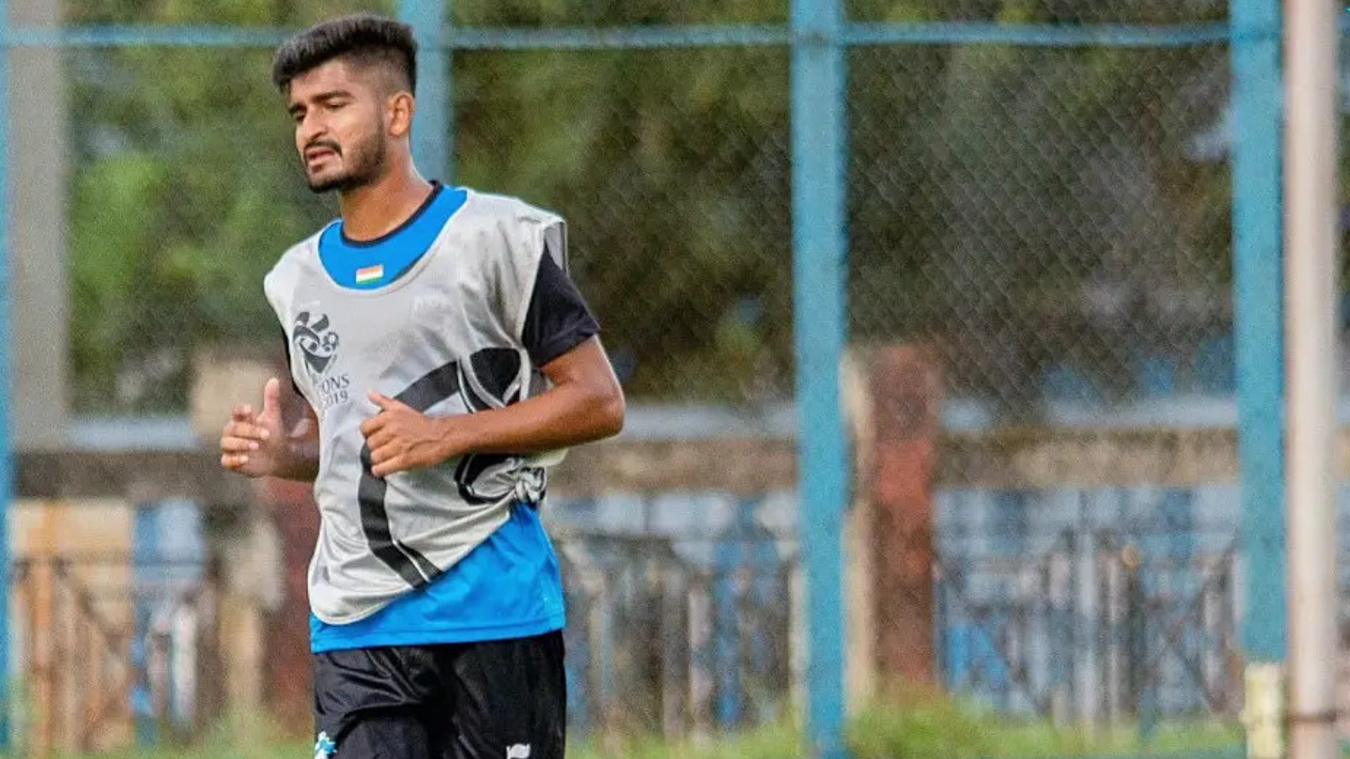 Want to set an example for young players from Pune, says Aizawl FC new boy Nikhil Mali