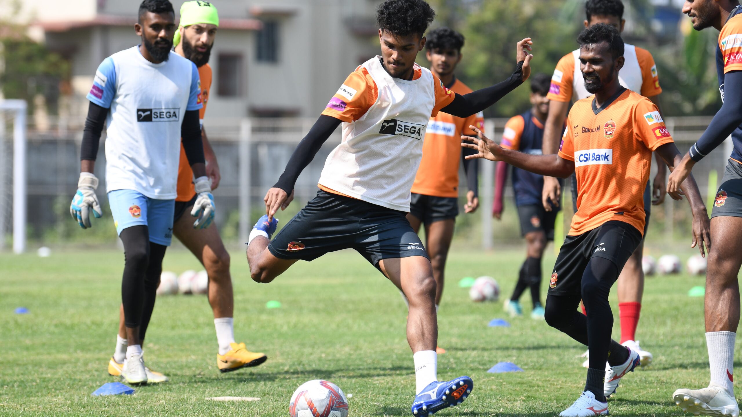 Mohammedan SC and Gokulam Kerala preparing to go all out in high-stakes clash