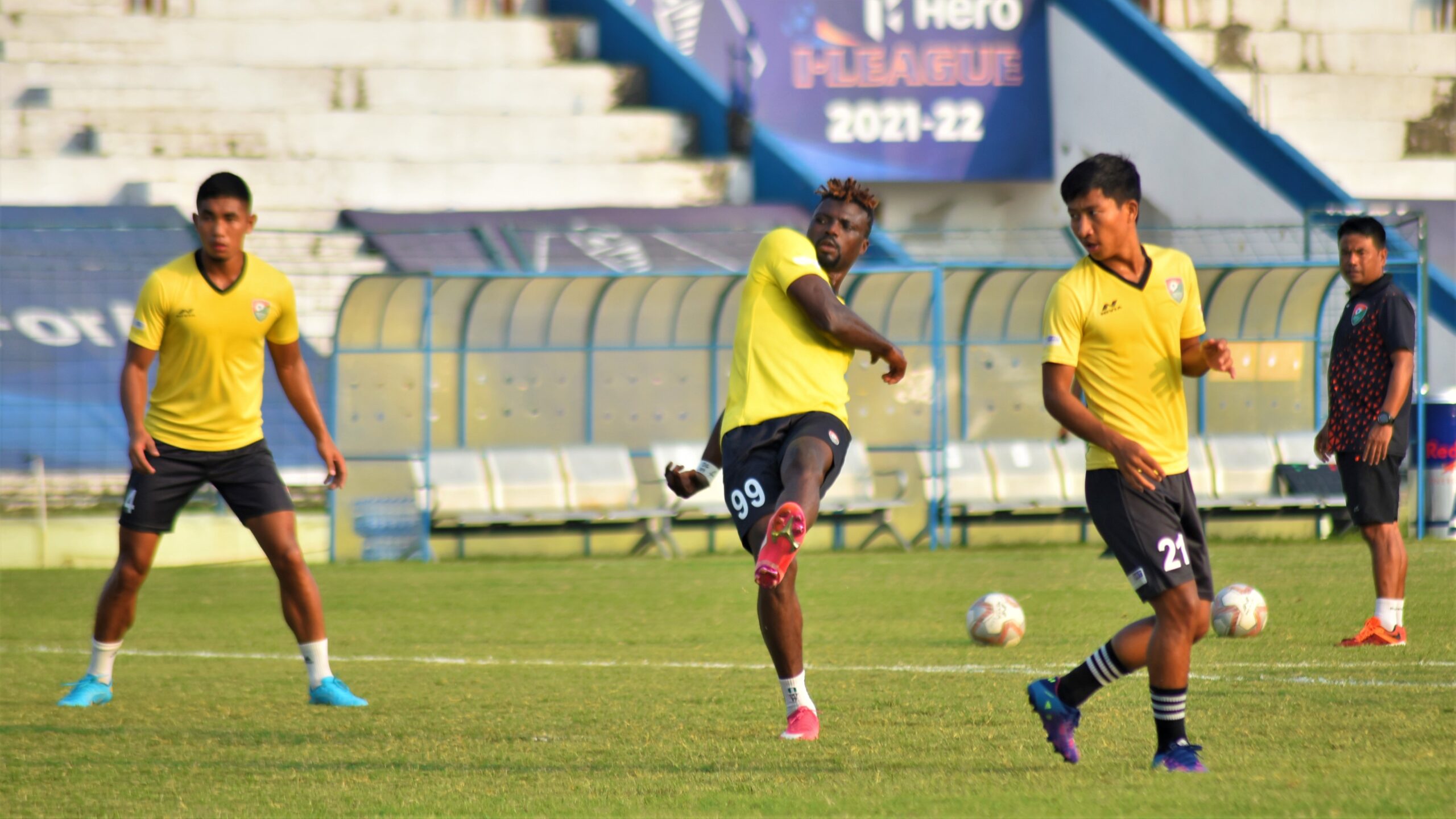 Churchill Brothers, Sreenidi Deccan go head-to-head in battle for third place