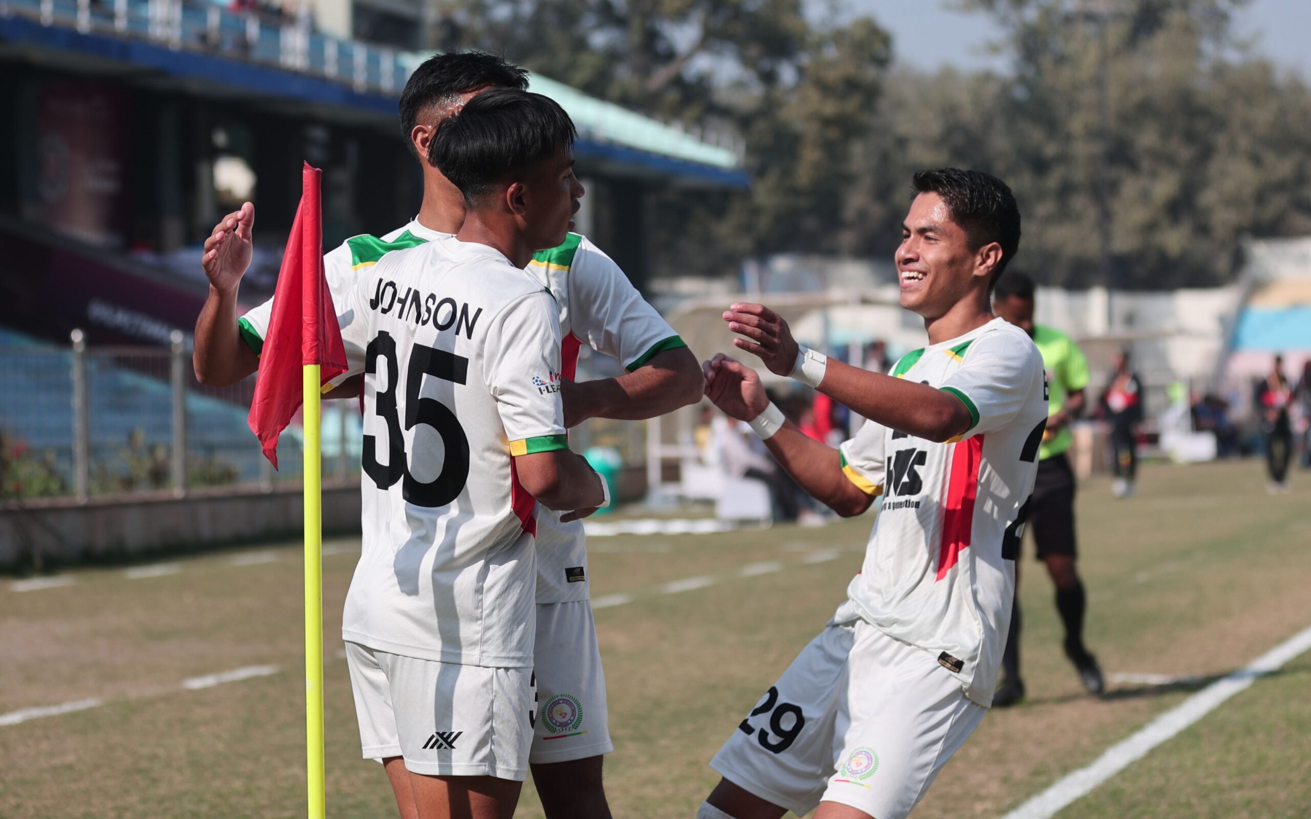 Counter-attacking TRAU floor Rajasthan United