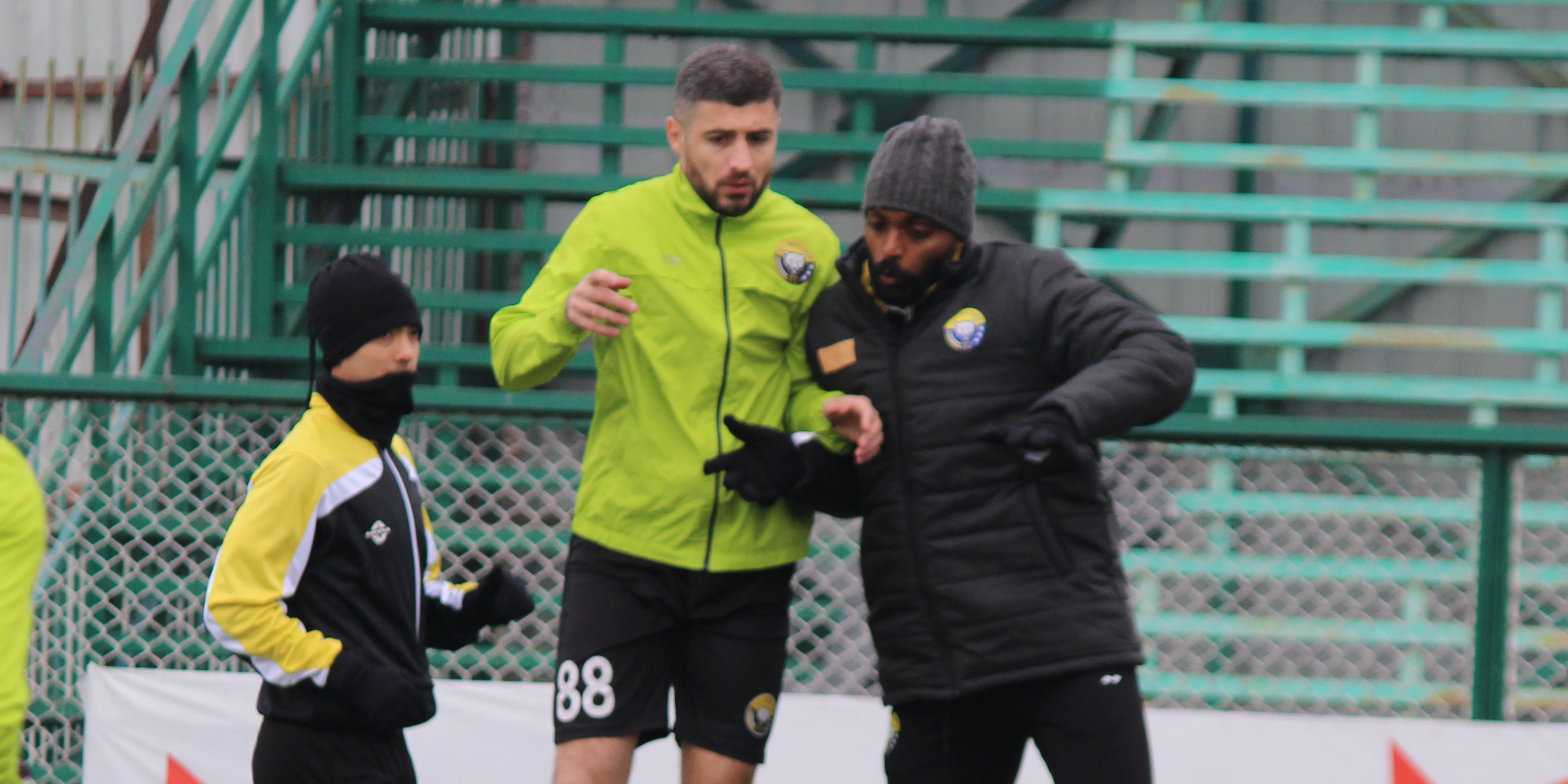 Srinagar hosts battle of resurgent sides between Real Kashmir and Mohammedan