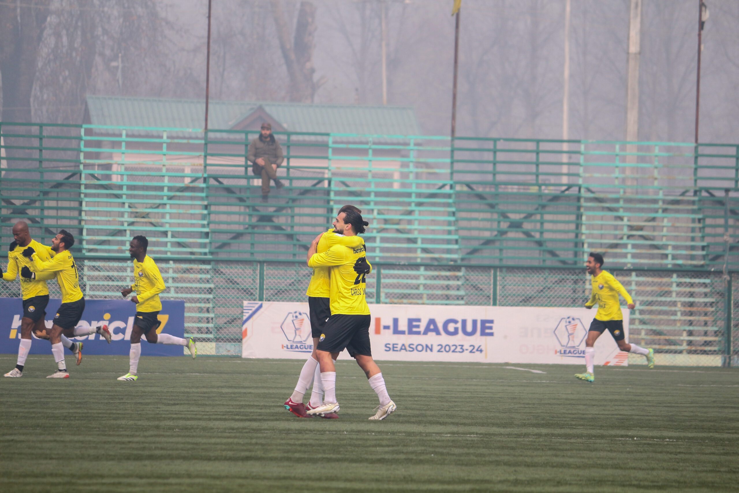 Gokulam FC defence freezes to fumble in frigid Srinagar weather
