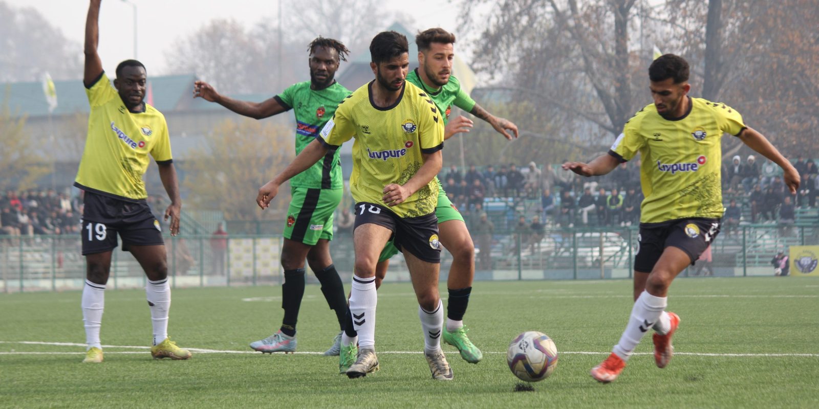 Gokulam Kerala FC glide away with a point from City of Lakes
