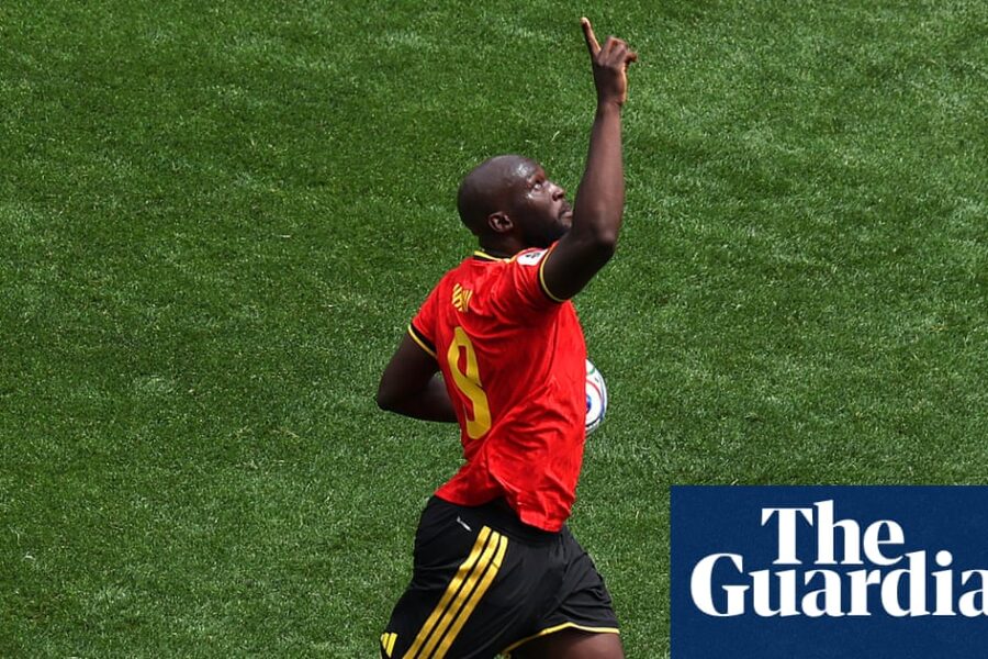 Lukaku makes instant impact to force own goal and rescue draw for Belgium against Egypt
