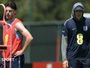 Cooling hoodies help England staff combat World Cup heat