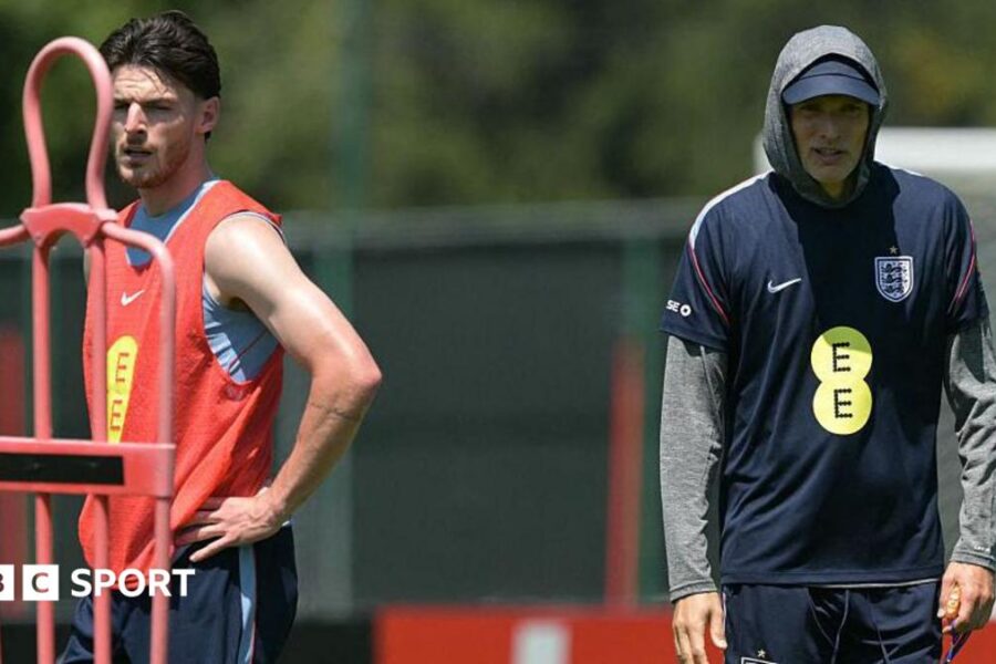 Cooling hoodies help England staff combat World Cup heat