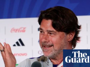 ‘Era of the spy’: Mauricio Pochettino spotted looking for spies – video