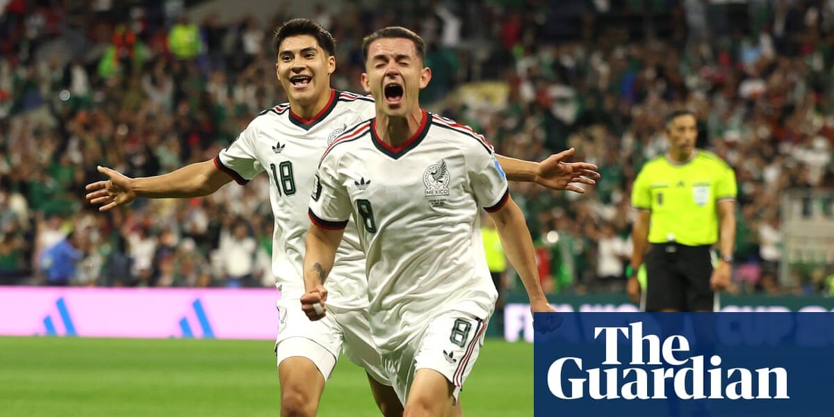 Fidalgo caps Mexico rout as co-hosts maintain 100% record and send Czechia out