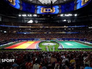 Why Saudi Arabia and Iraq flags are not laid down at World Cup
