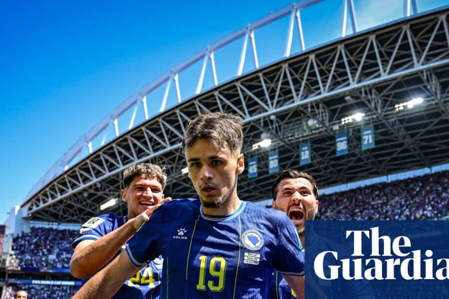Bosnia and Herzegovina book place in knockout stage after seeing off Qatar