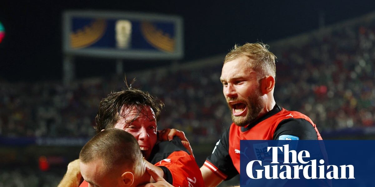 Late drama sends Austria and Algeria into World Cup knockouts to break Iran hearts