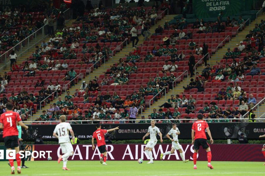 Fans on concourses instead of in seats, claims Fifa
