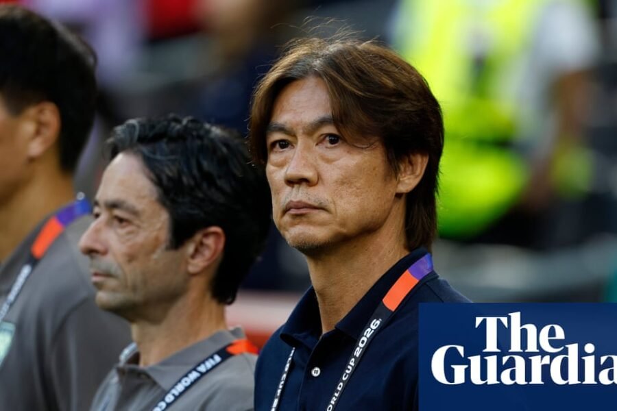 South Korea coach resigns after president condemns ‘incompetent people’ in World Cup exit