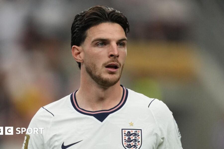 Rice expected to be fit to face Ghana despite back pain