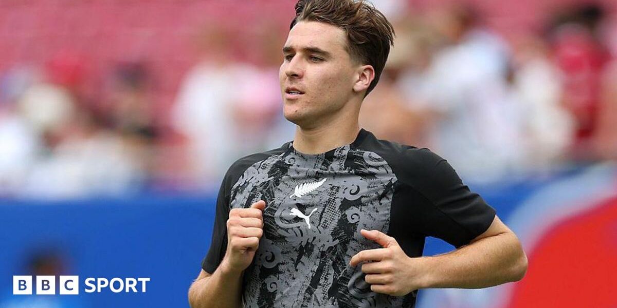 New Zealand make World Cup history with first mother-son duo