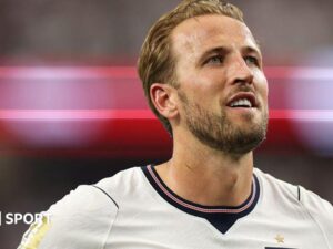 Kane is England's greatest striker, says Lineker