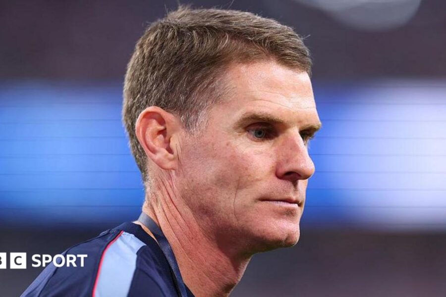 England's Barry to continue with half-time interviews