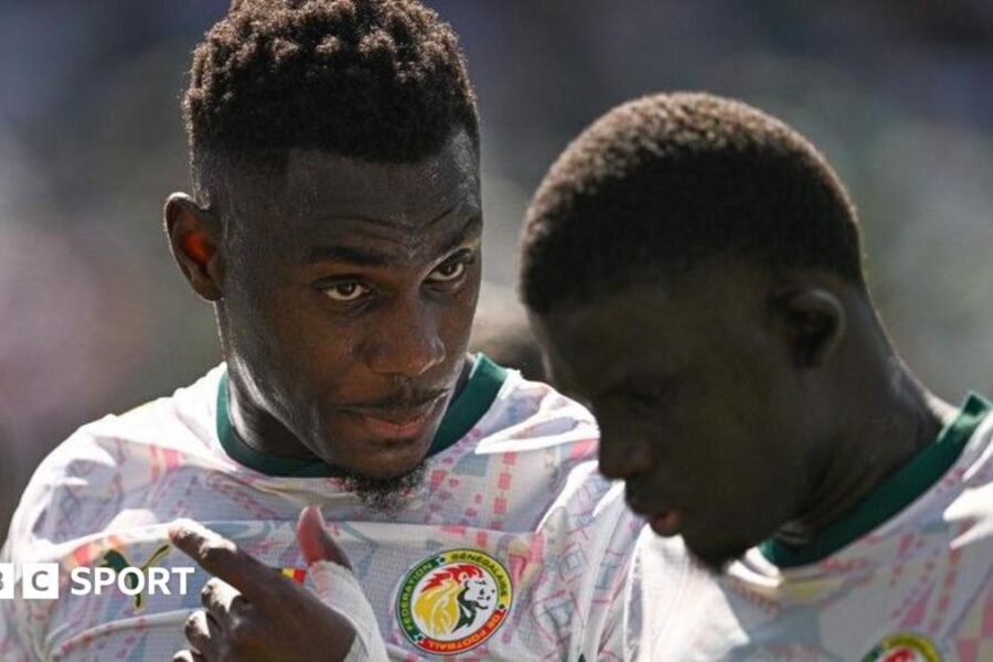 Unpaid bonuses and food issues - what's going on inside Senegal camp?