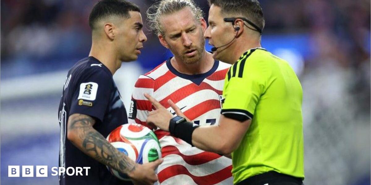 VAR makes ‘mistaken identity’ history as strange booking confuses fans