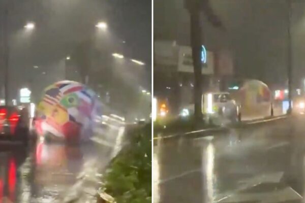 World Cup Daily LIVE: Giant inflatable match ball …