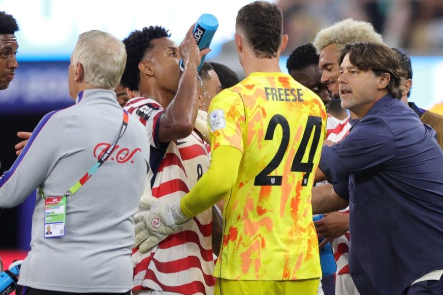 Are World Cup hydration breaks important? Or do they stop teams' momentum?