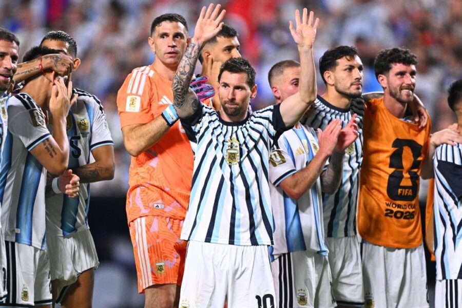Messi rolls back the clock for Argentina to start ...