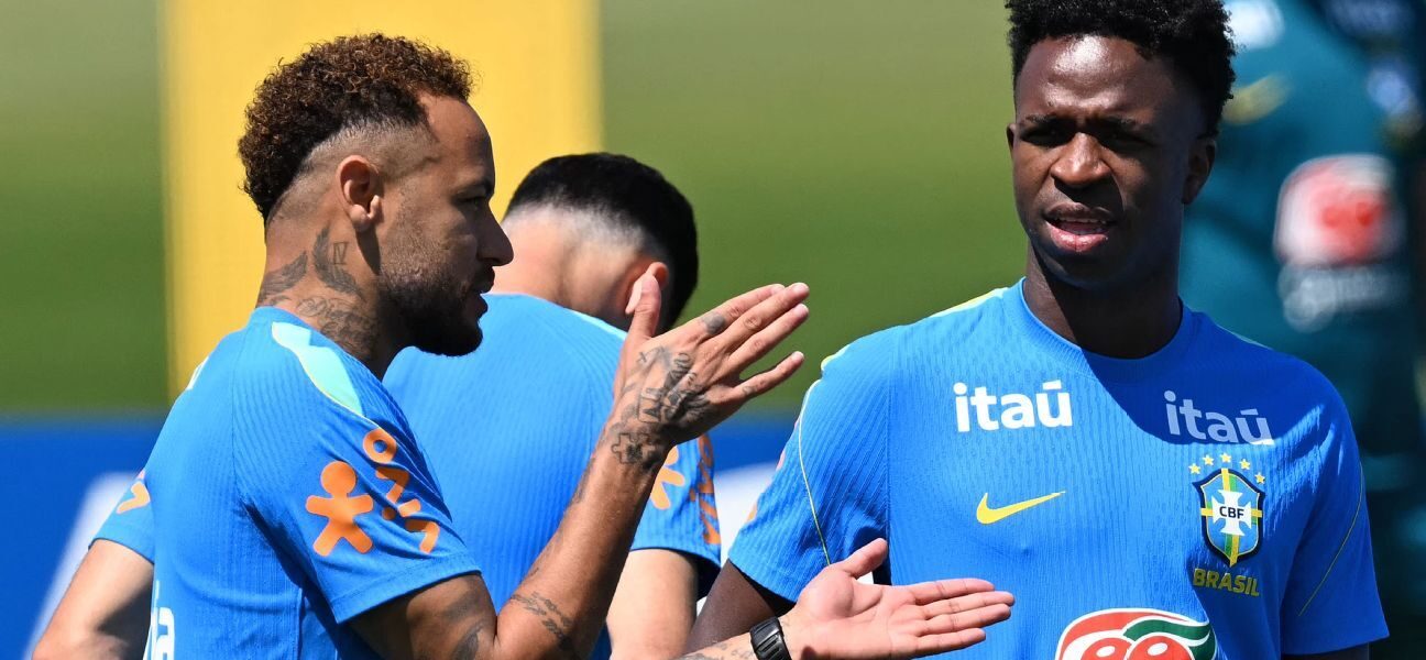 Neymar trains before Scotland World Cup clash
