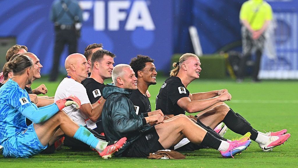 Haaland, Norway join ‘viral’ Viking Row after win
