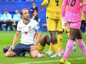 Worries exposed for England as Kane looks lost and…