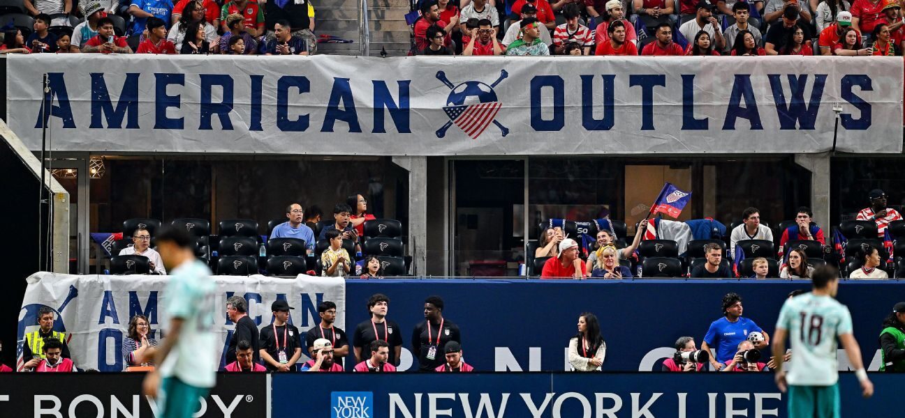 Behind the banner: How a World Cup-themed USA tifo was born