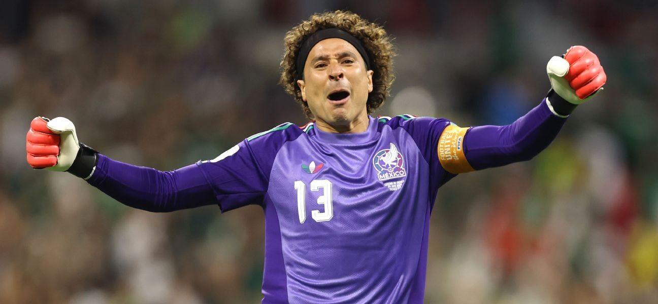 Ochoa cameo seals perfect Mexico group stage