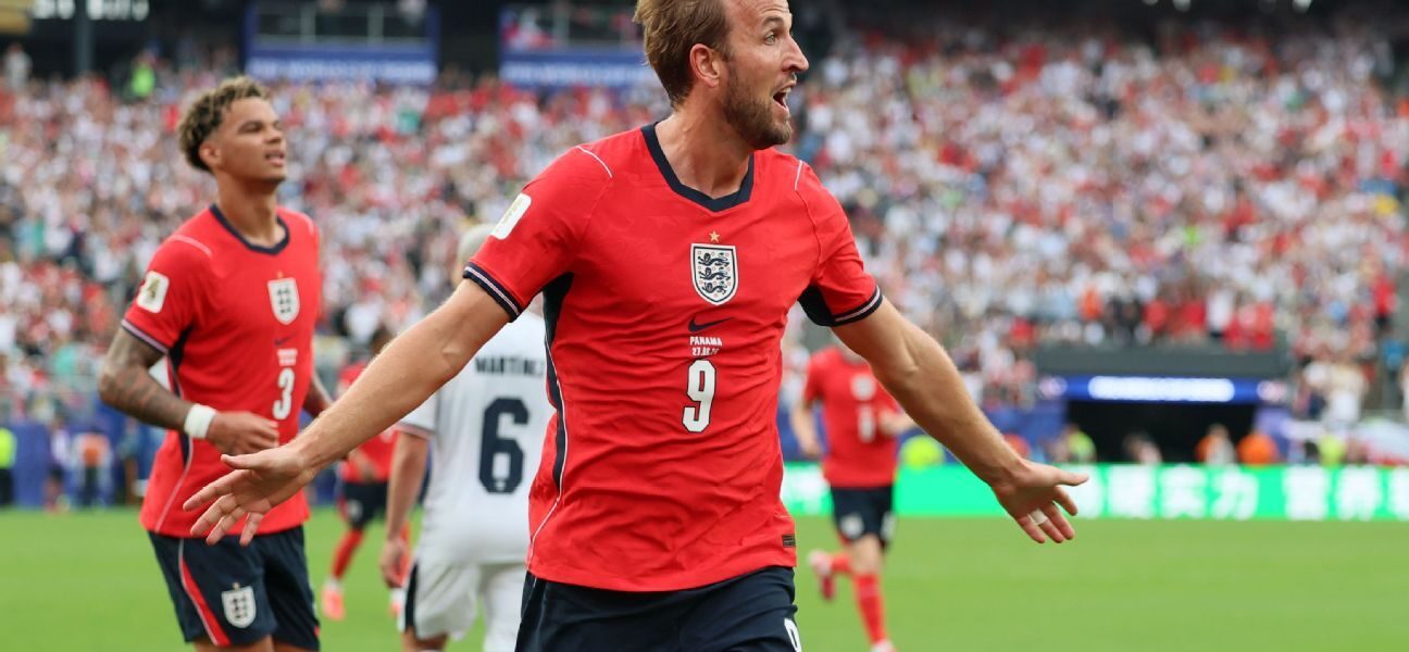 Kane breaks England World Cup scoring record
