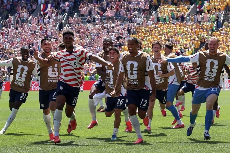 Why outsiders believe the USMNT can make a deep Wo...
