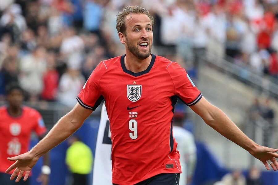 England approach World Cup knockouts still with pl...
