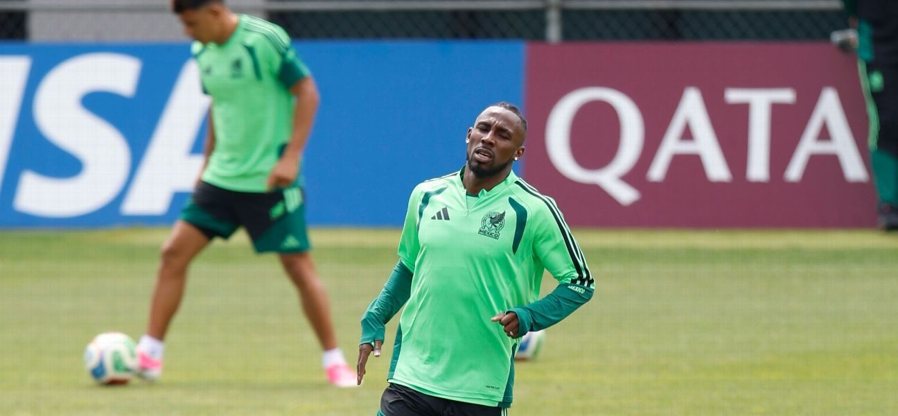 Aguirre: Azteca fans can get Mexico past Ecuador