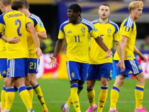 Elanga earns Sweden spot in World Cup knockouts with Japan draw