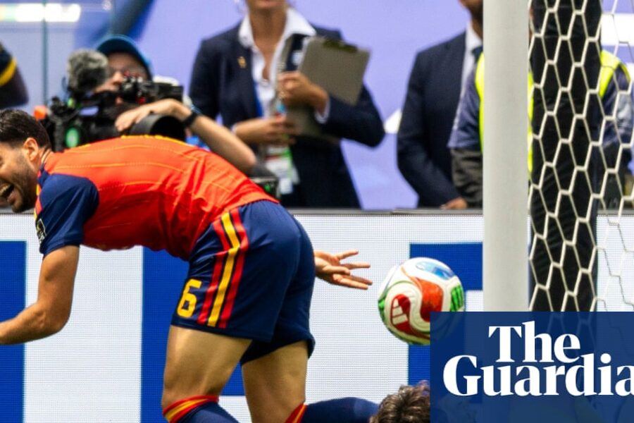 Lammens laments late mistake as Spain make the semis | World Cup Daily