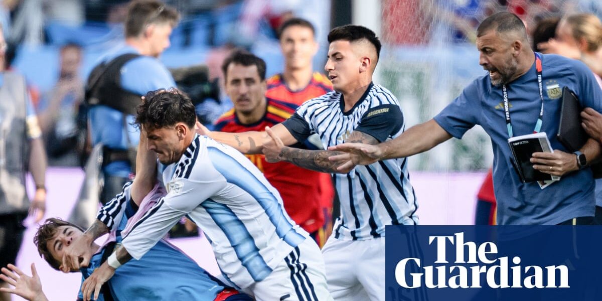 Gangs of New Jersey: how the World Cup final descended into ugly scenes between Argentina and Spain