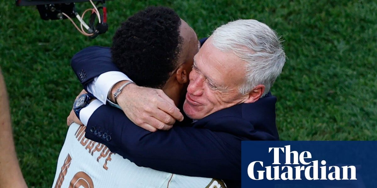 France maul meek Morocco to reach semi-finals | World Cup Daily – video