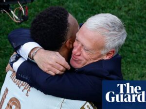 France maul meek Morocco to reach semi-finals | World Cup Daily – video