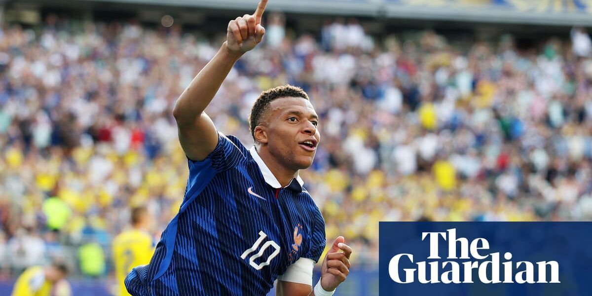 Kylian Mbappé at the double as France swat aside Sweden in World Cup masterclass