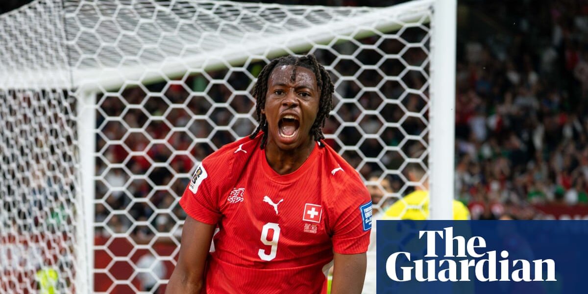 Manzambi dazzles as Switzerland stroll into last 16 with win over Algeria