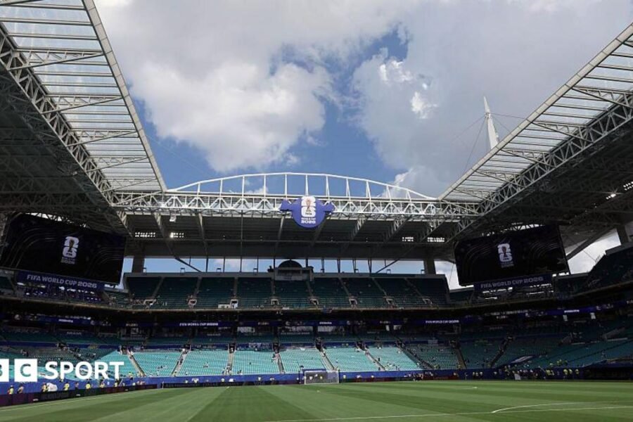 Thousands of tickets still available for England v France