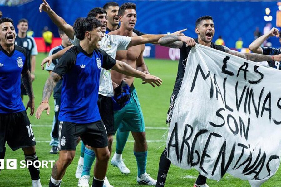 Fifa 'assessing match reports' over Falklands banner