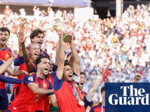 Trump and Infantino booed at World Cup final – video