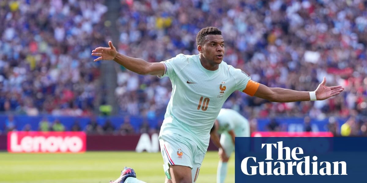 Mbappé stunner ends Morocco resistance to send France into World Cup semi-finals