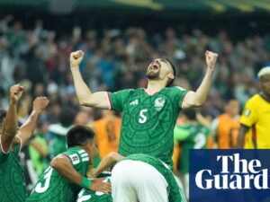 Mexico end World Cup knockout drought with last-32 win over Ecuador in Azteca cauldron