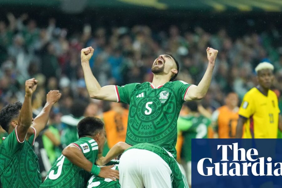 Mexico end World Cup knockout drought with last-32 win over Ecuador in Azteca cauldron