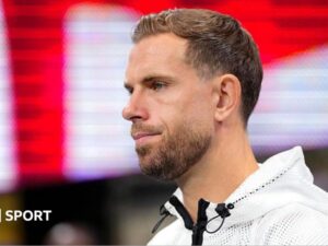 Henderson injures wrist in England celebrations