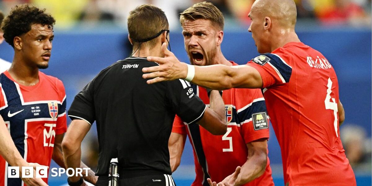 Did ball hit spidercam before England goal? Snicko says not – Norway unsure